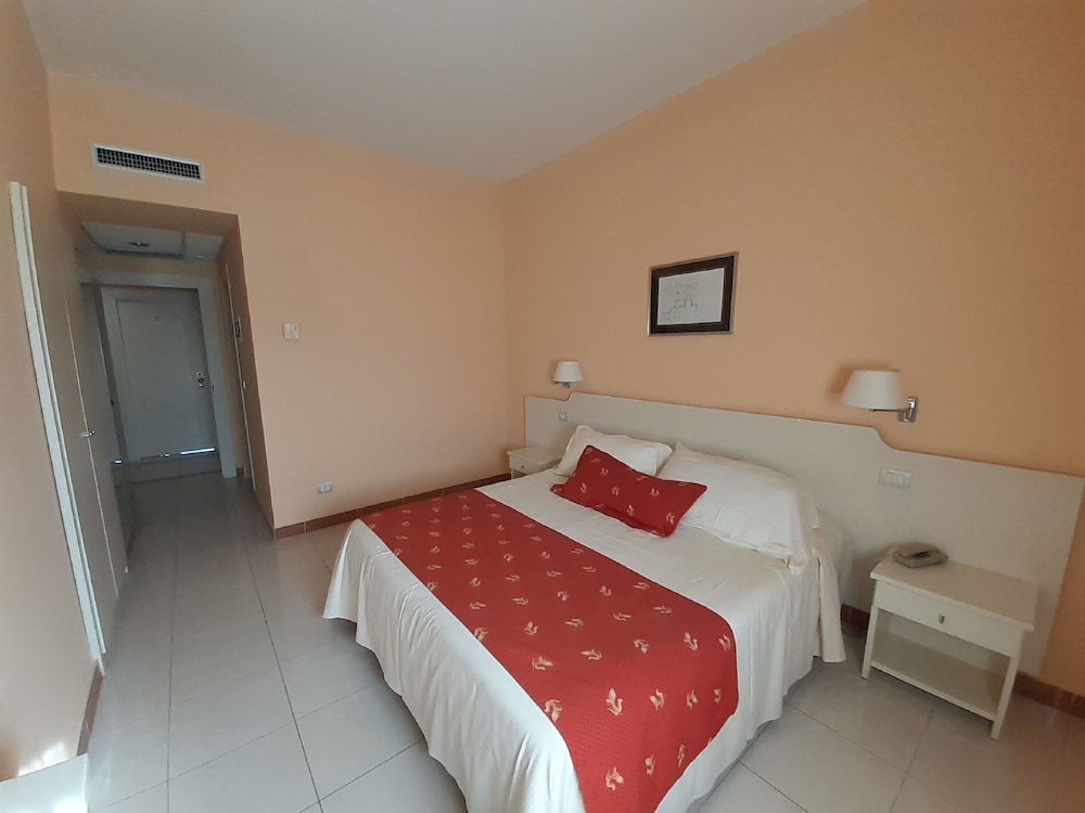 Classic Double or Twin Room