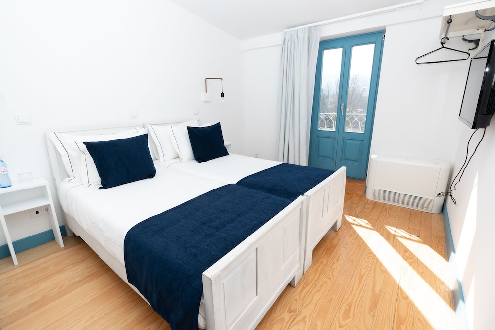 Standard Twin Room, River View