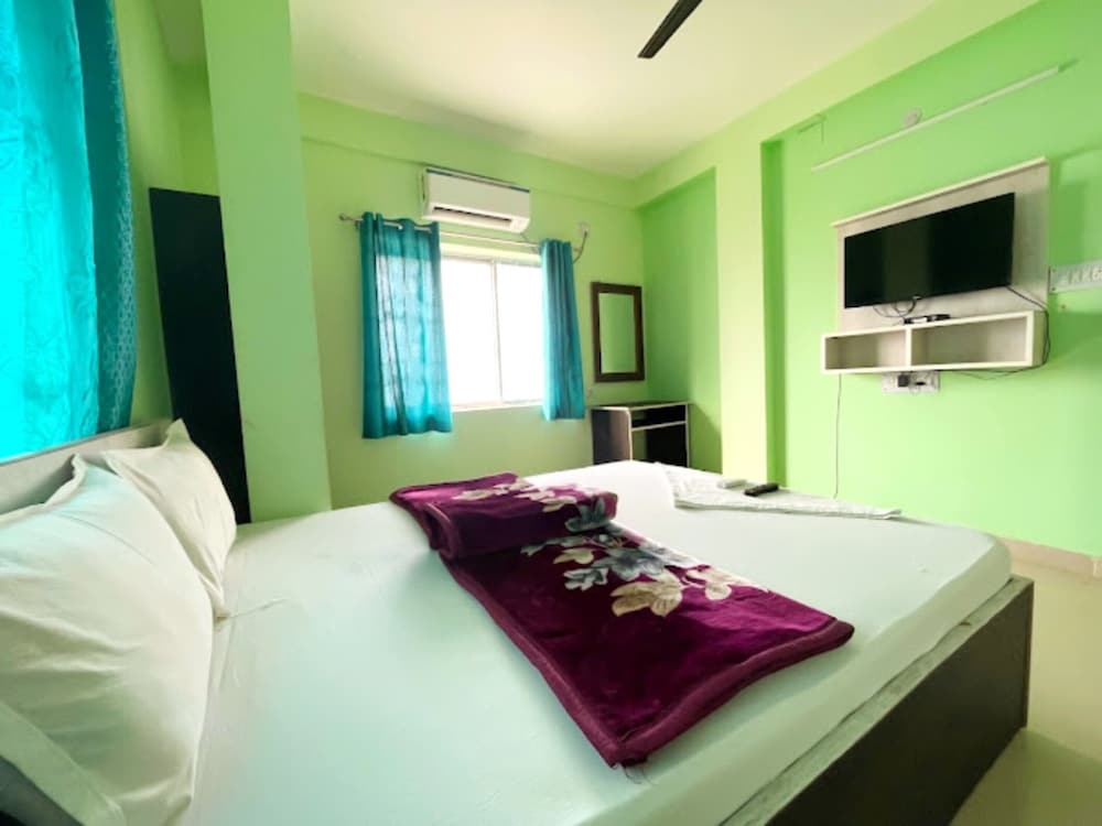 Royal Double Room, City View