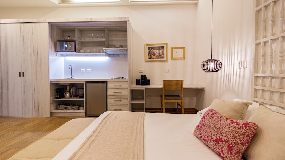 Standard Studio Suite photo 2
