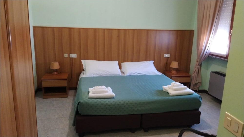 Classic Double or Twin Room