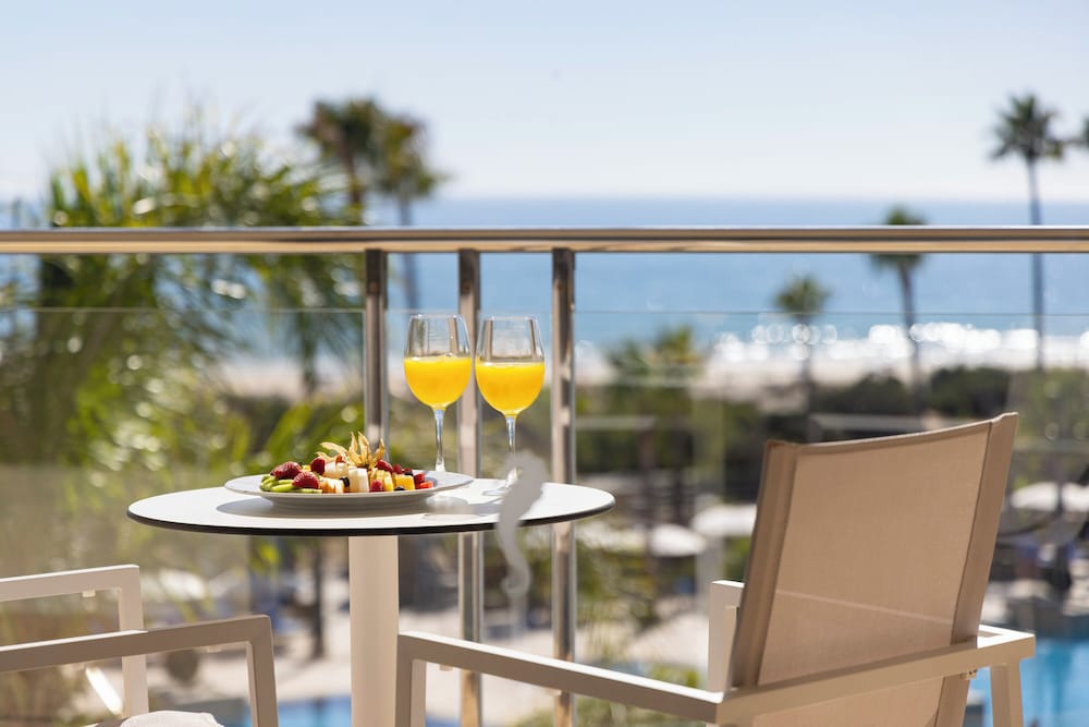 Triple Room, Balcony, Sea View (2 adults and 1 child)