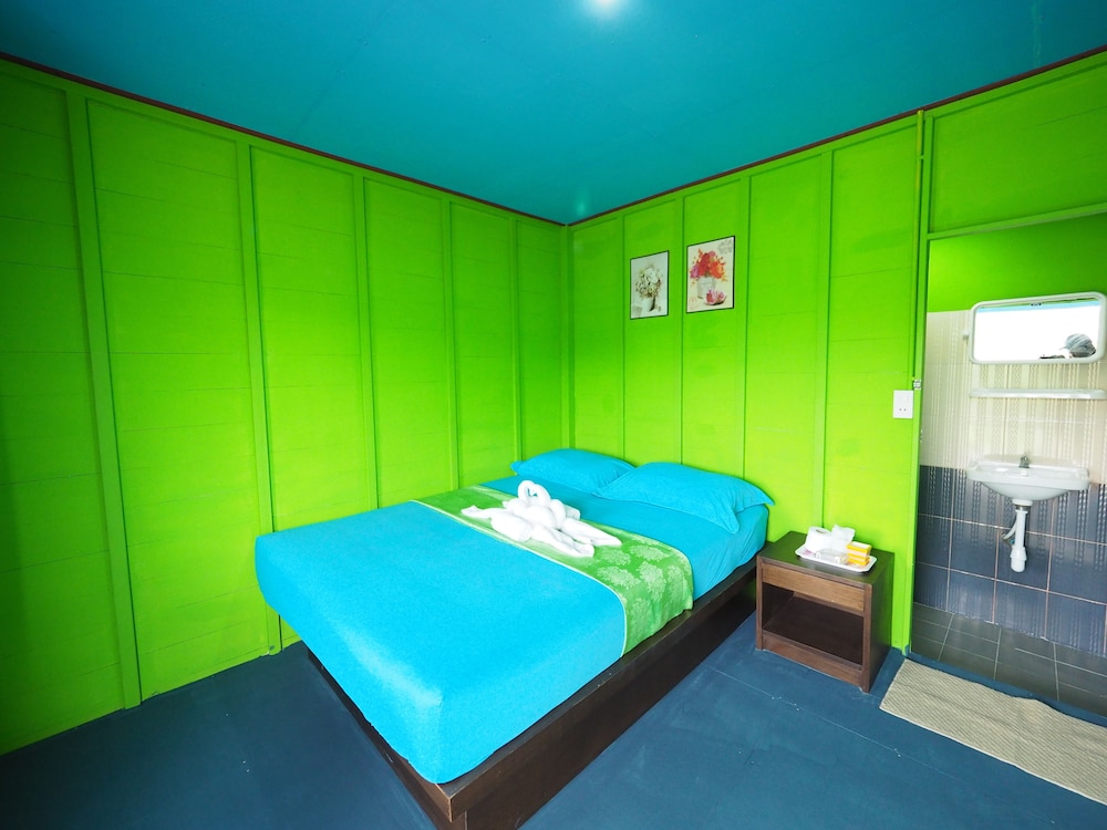 Standard Fan Bungalow
