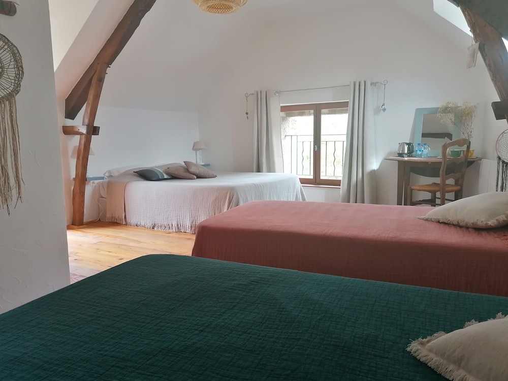 Family Quadruple Room photo 1