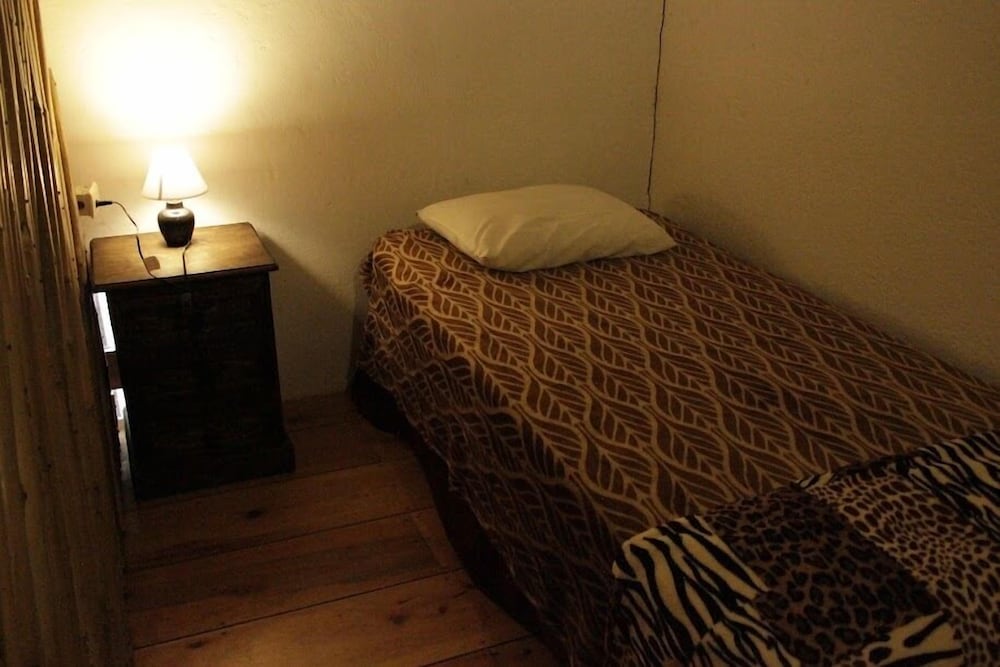 Basic Single Room, 1 Twin Bed (Buho 3) photo 3