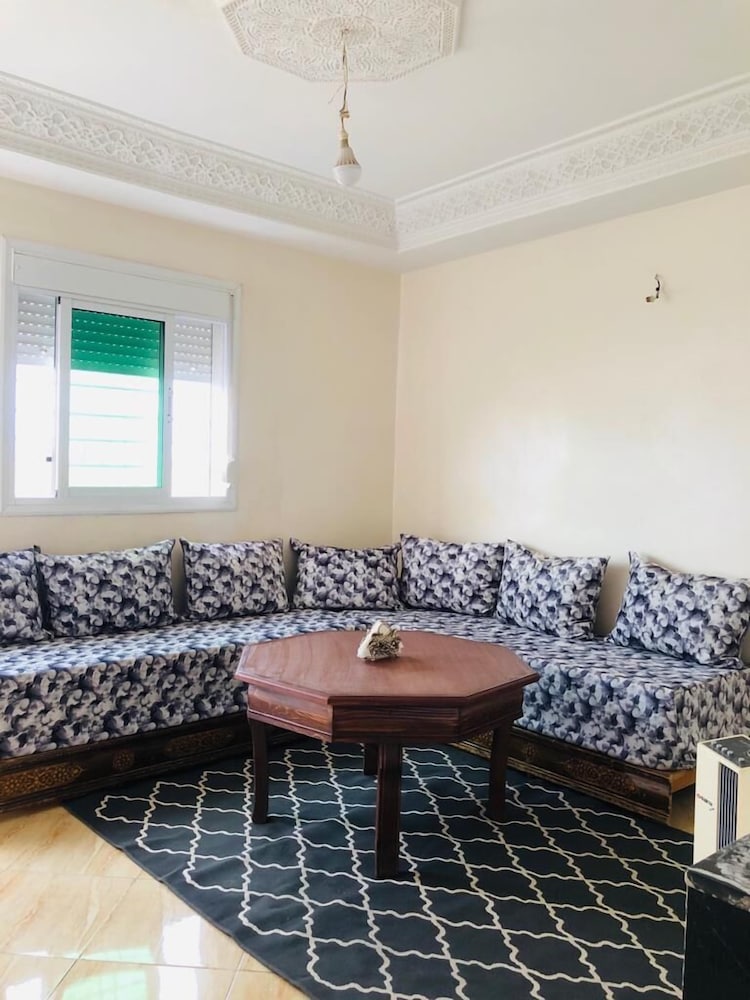 Basic Apartment, 2 Bedrooms photo 2
