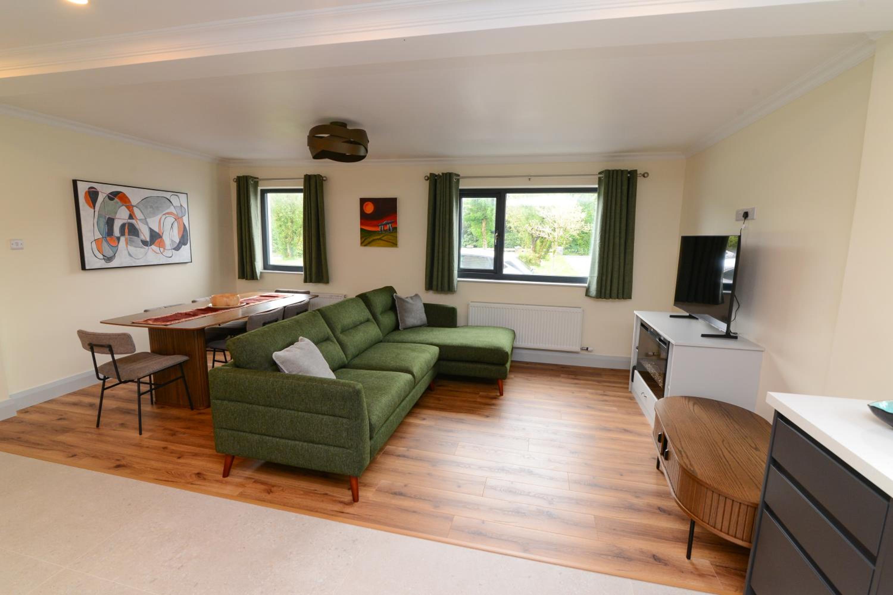 Three-Bedroom Holiday Home 1 Km From Town Centre