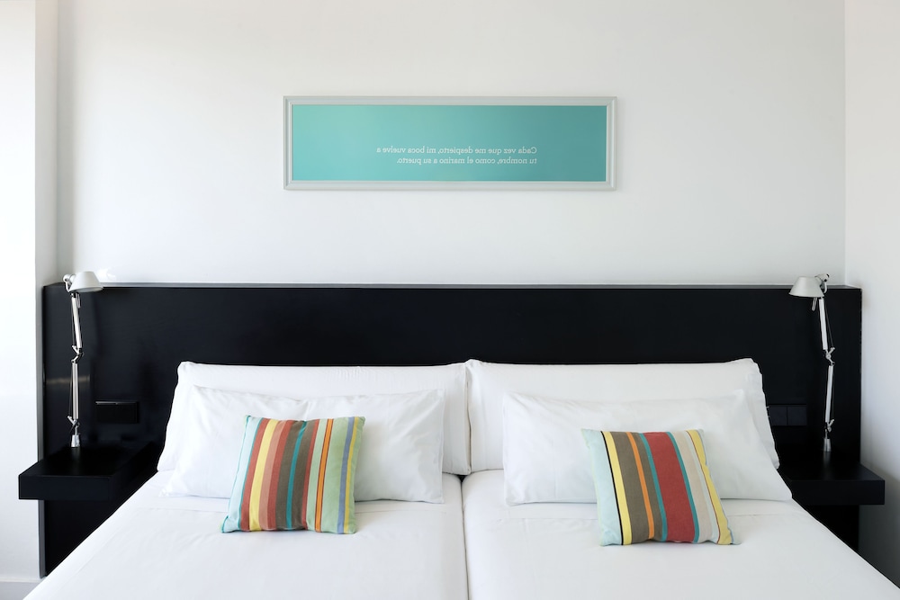 Double Room Single Use, Jetted Tub