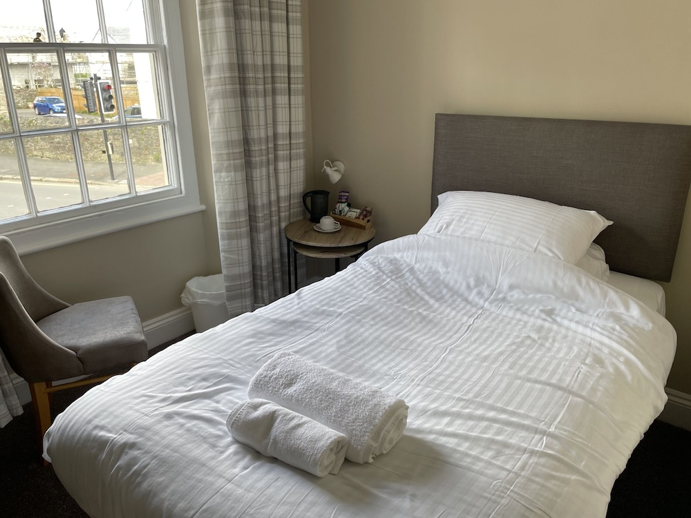 Single Room, Ensuite photo 3