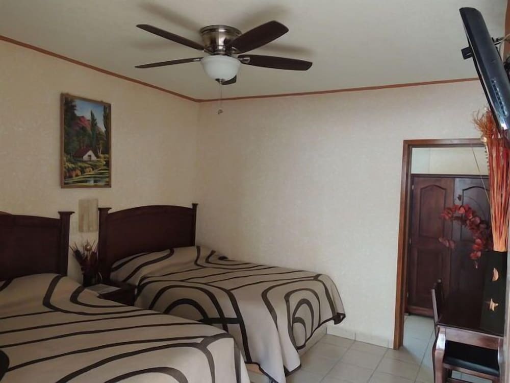 Double Room, 2 Double Beds photo 1