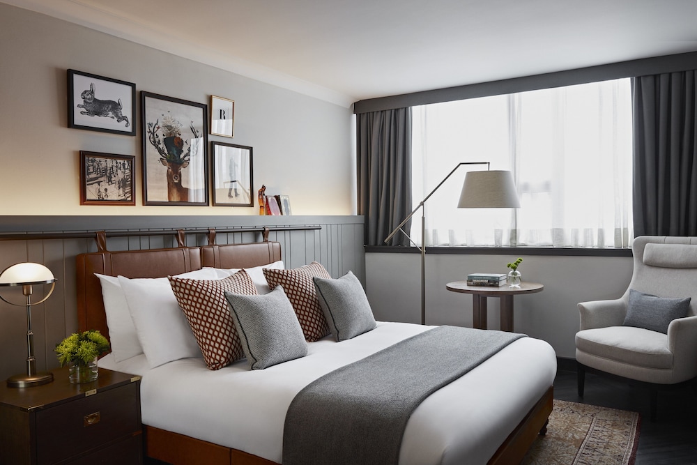 Room, 1 Double Bed (Essential)