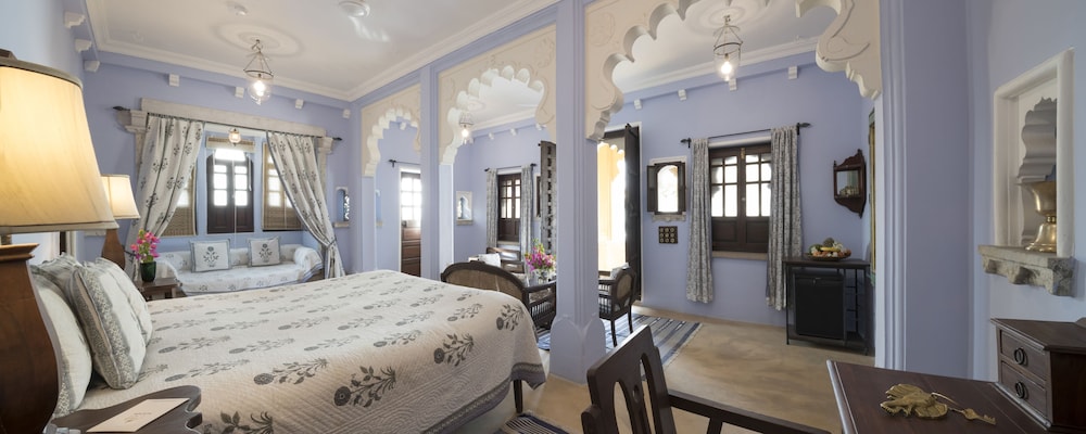 Grand Heritage Suite photo 3