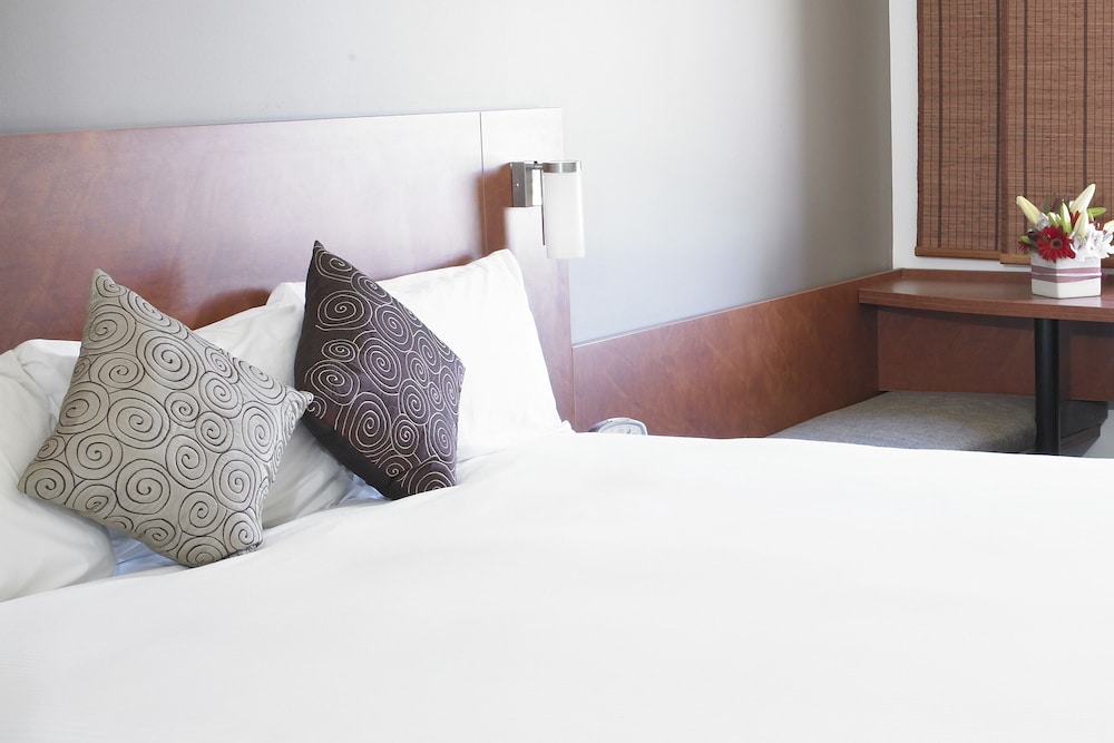 Superior Room, 1 King Bed (Riverside) - Photo 4