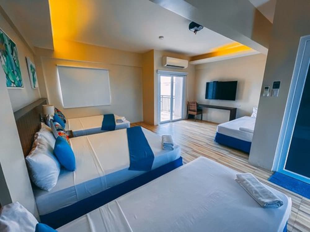 Deluxe Room (Millenium Building) photo 3