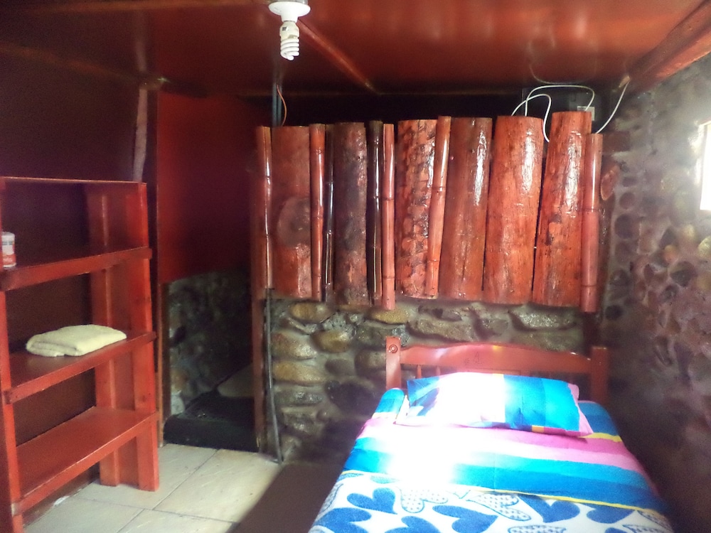 Backpacker Room photo 1