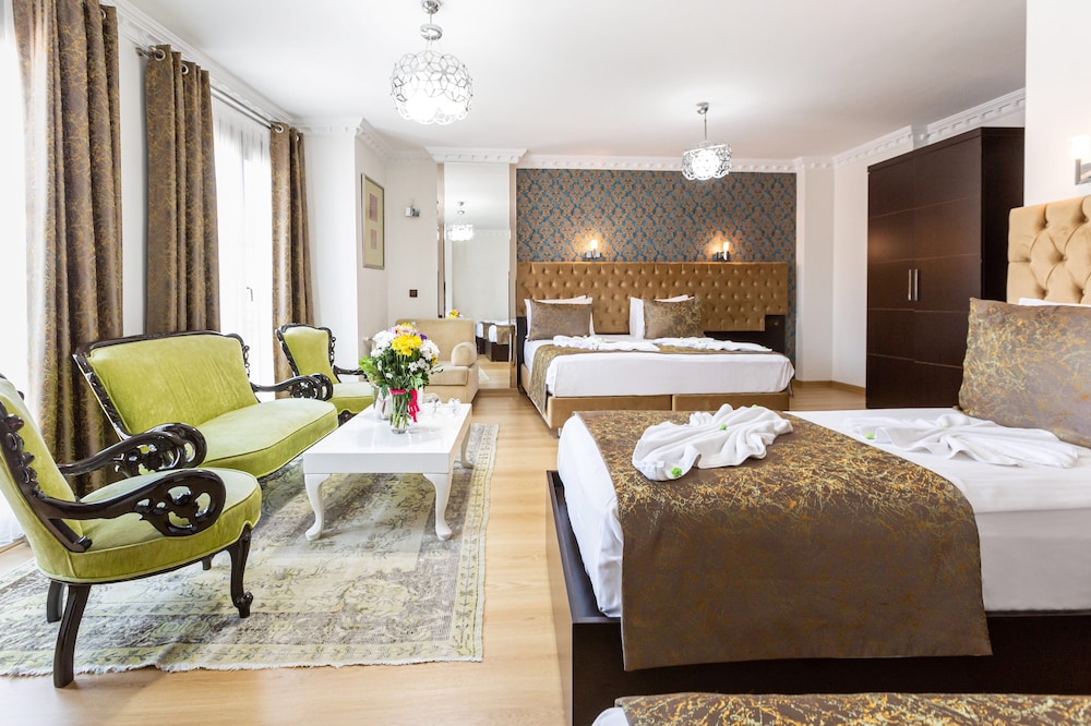 Deluxe Quadruple Room photo 1