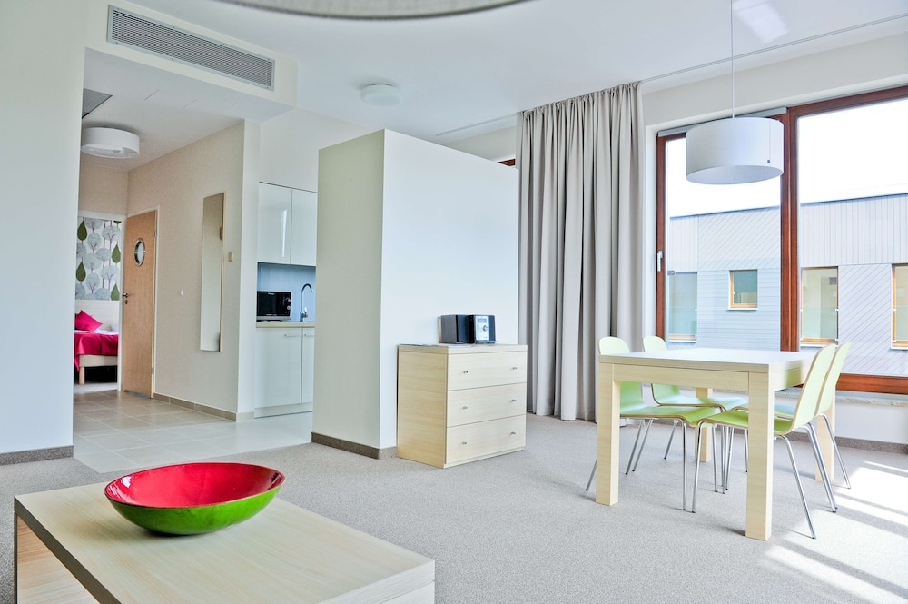 Comfort Apartment, 2 Twin Beds, Kitchenette