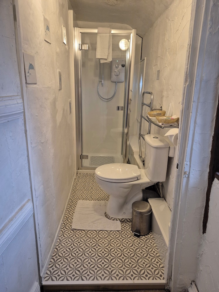Double Room, 1 Double Bed, Garden View (Narnia Kingsize) photo 2