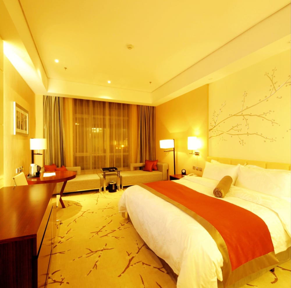 Deluxe Double Room-Tower A photo 3