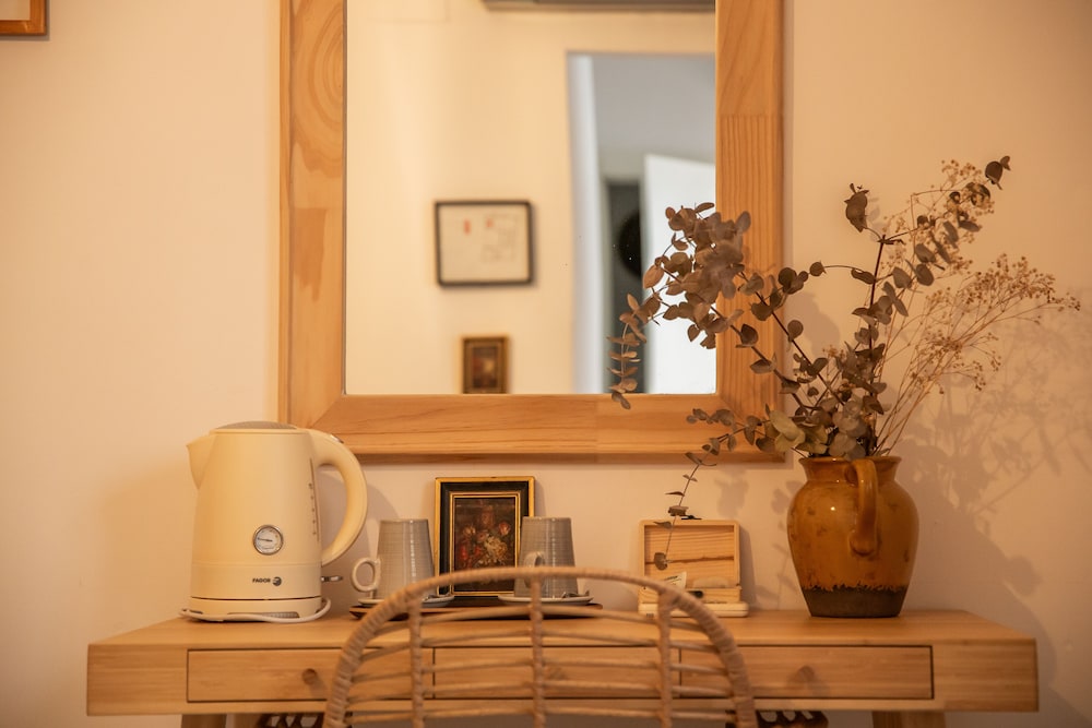 Standard Double Room, 1 Double Bed, Courtyard View, Tower photo 3