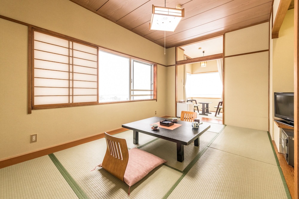 Japanese Traditional Room, 8 Tatami-mats photo 3