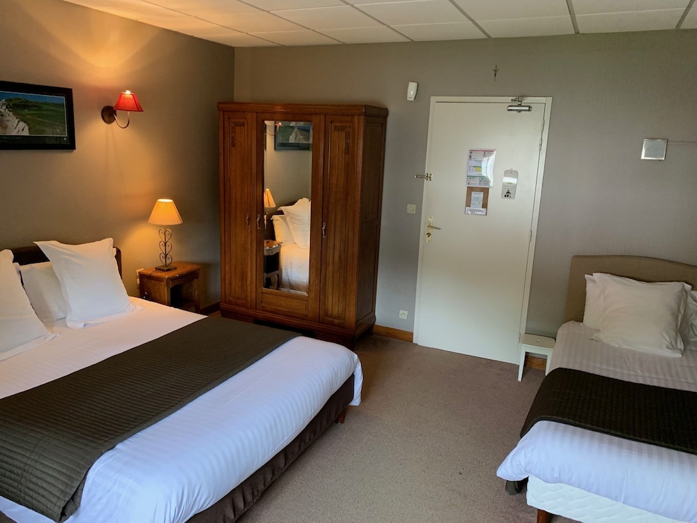Classic Triple Room photo 1