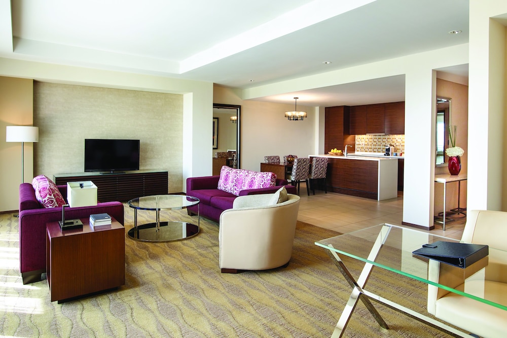 Premium Apartment, 1 Bedroom (Burj Khalifa and Creek View)