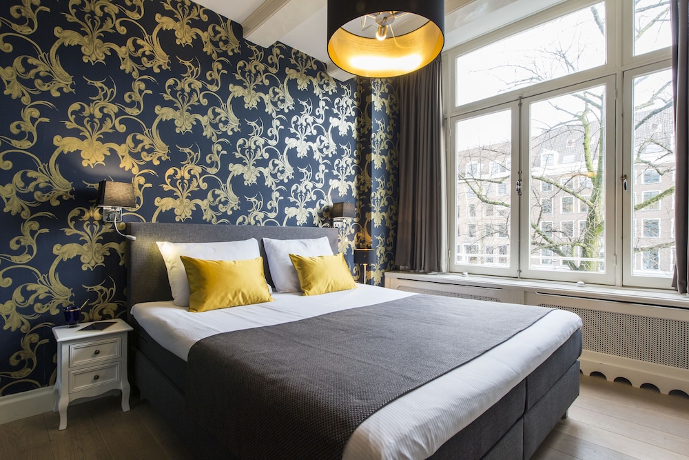 Deluxe Double Room, Canal View photo 2