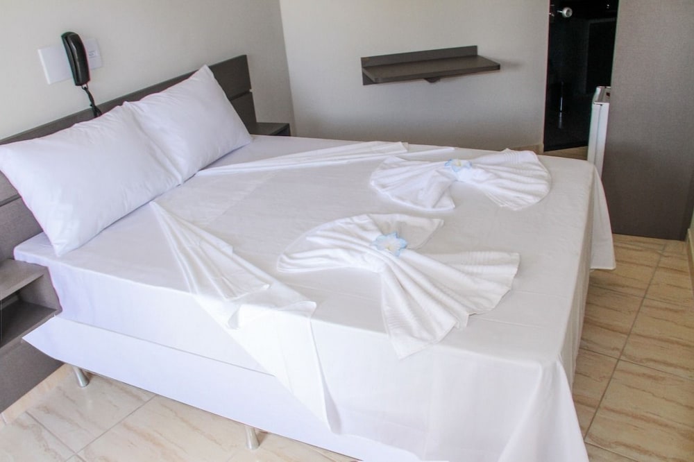 Standard Double or Twin Room photo 2