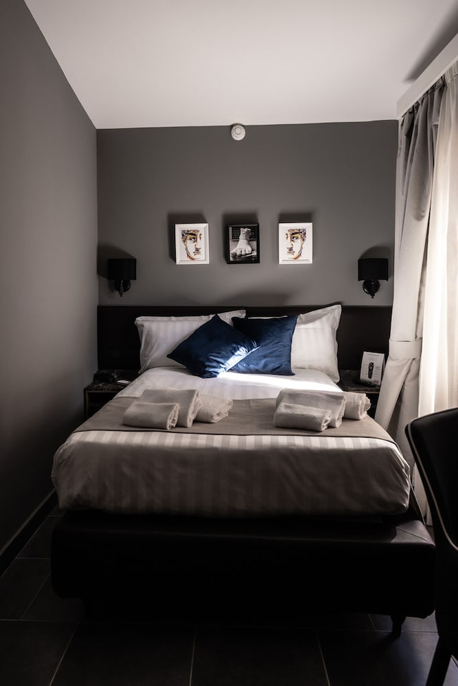 Superior Double Room photo 2