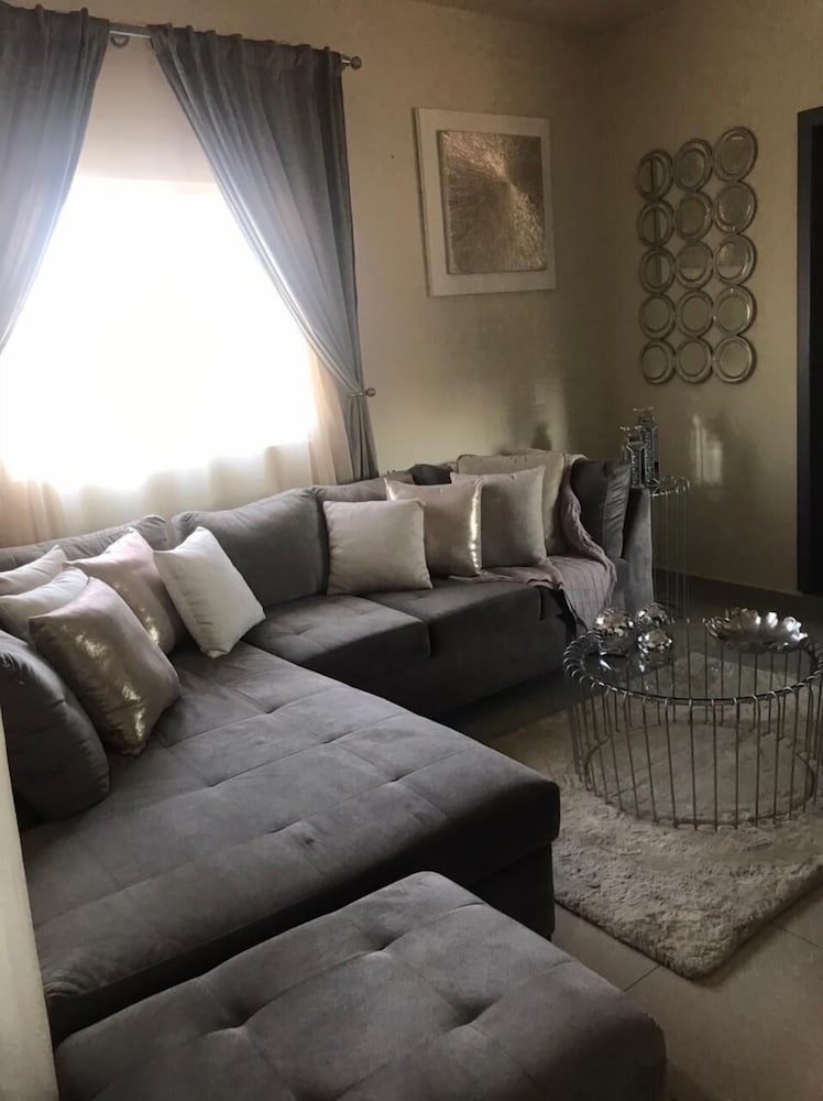 Luxury Suite photo 1