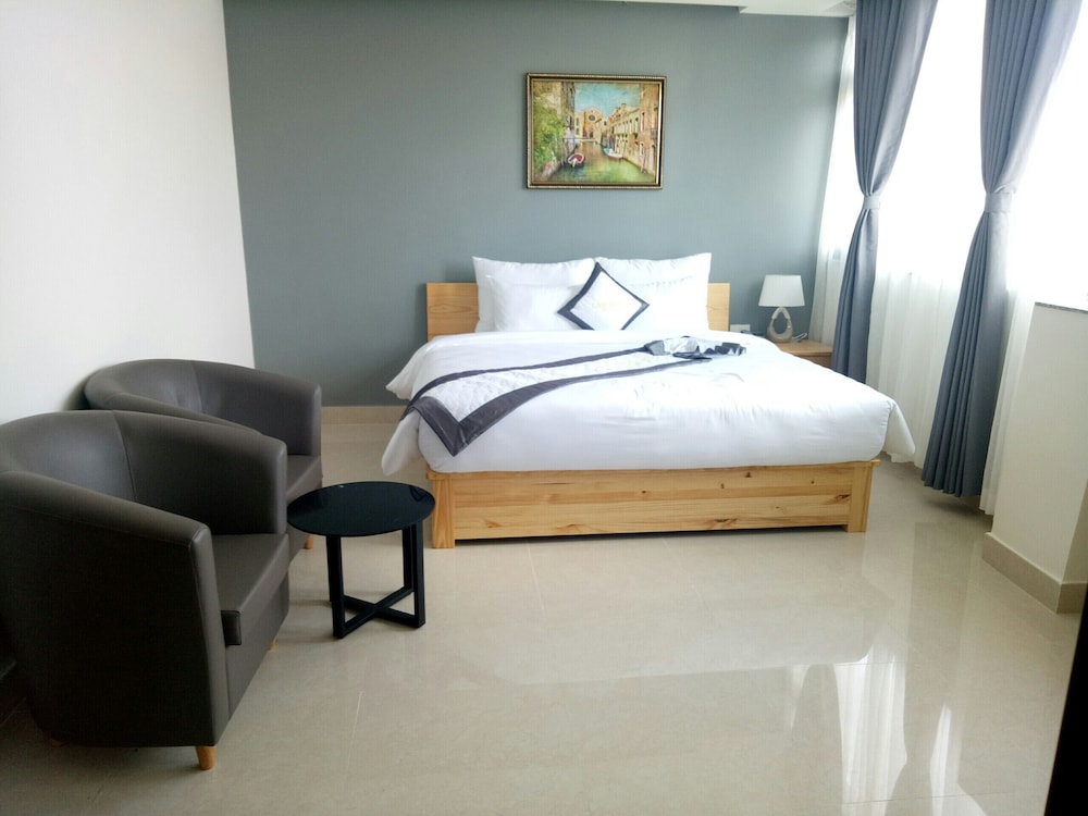 Junior Double Room