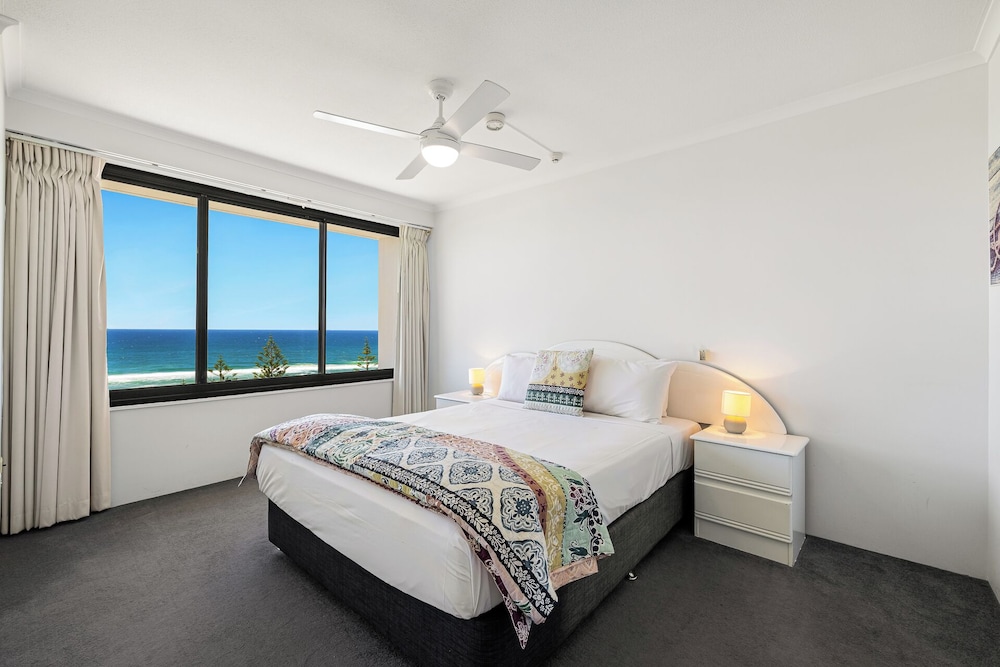 1 Bed Ocean View Apartment - Floors 9-16 photo 2