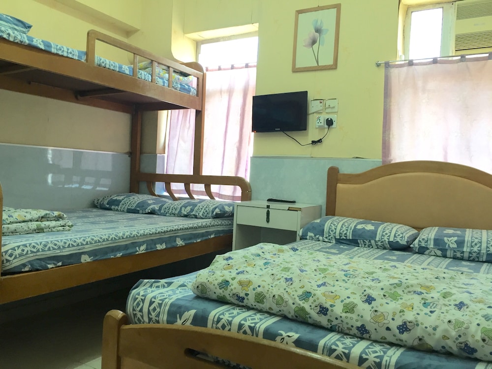 5people Room with Private Bathroom photo 2