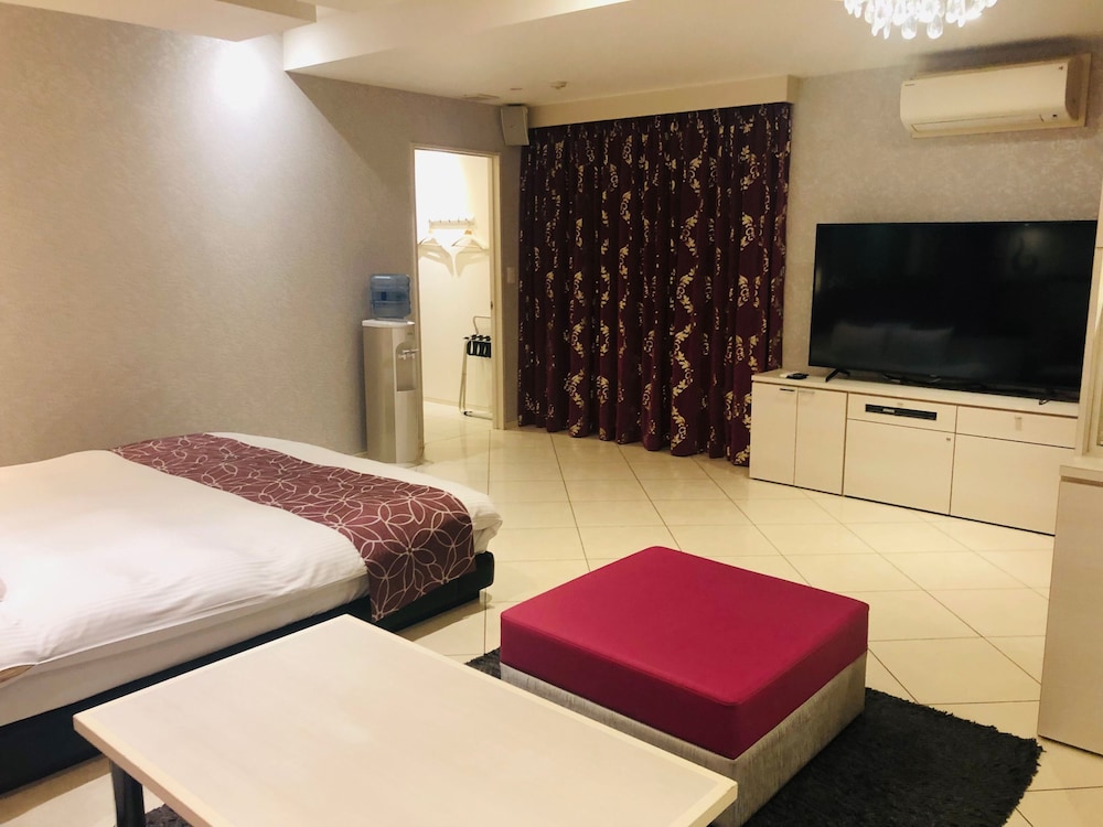 Deluxe Double Room, 1 King Bed, Non Smoking, Sauna