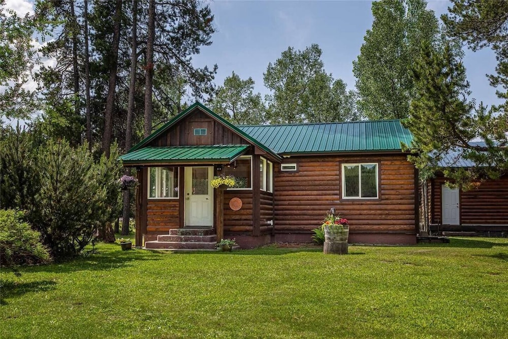 Cabin, Mountain View