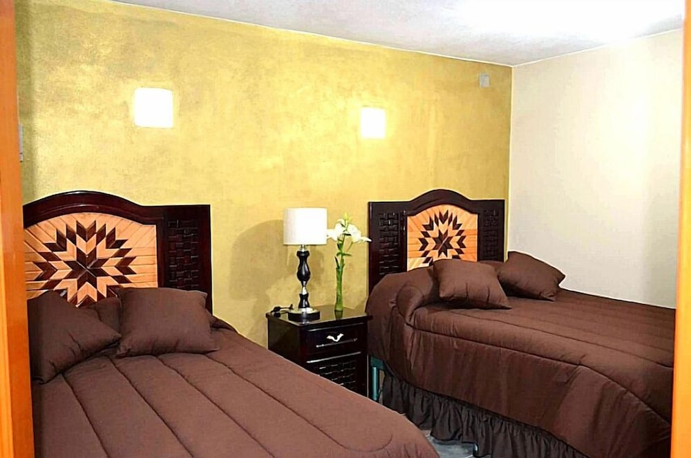 Family Room, 2 Double Beds photo 2