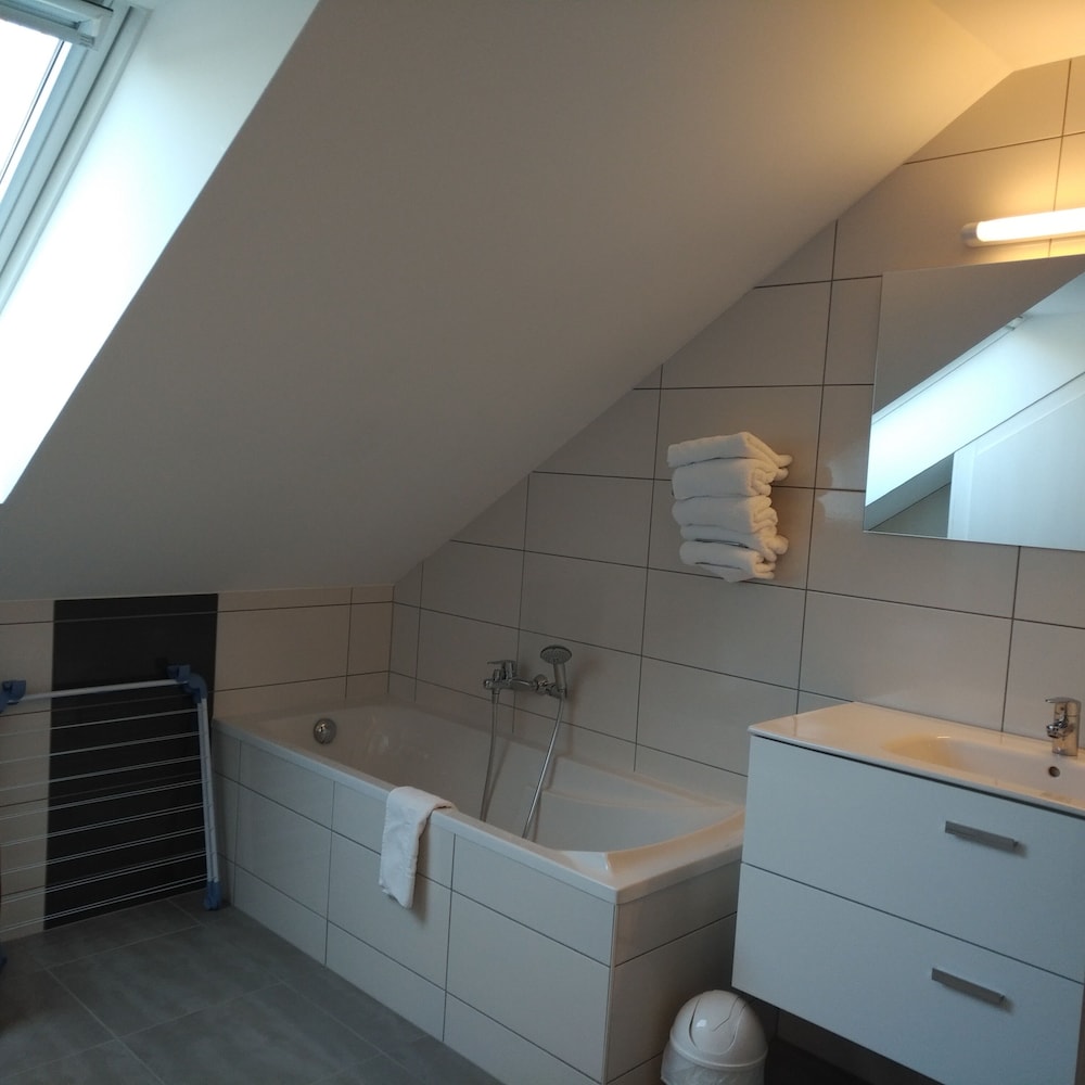 Premier Apartment photo 3