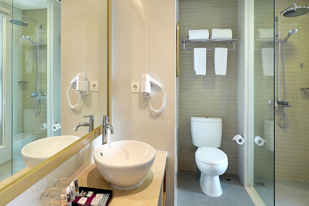 Deluxe Double Room, 1 Double Bed photo 3