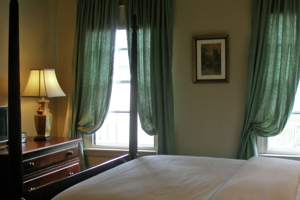 Maine Room photo 3