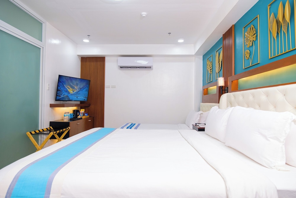 Family Room - Photo 15