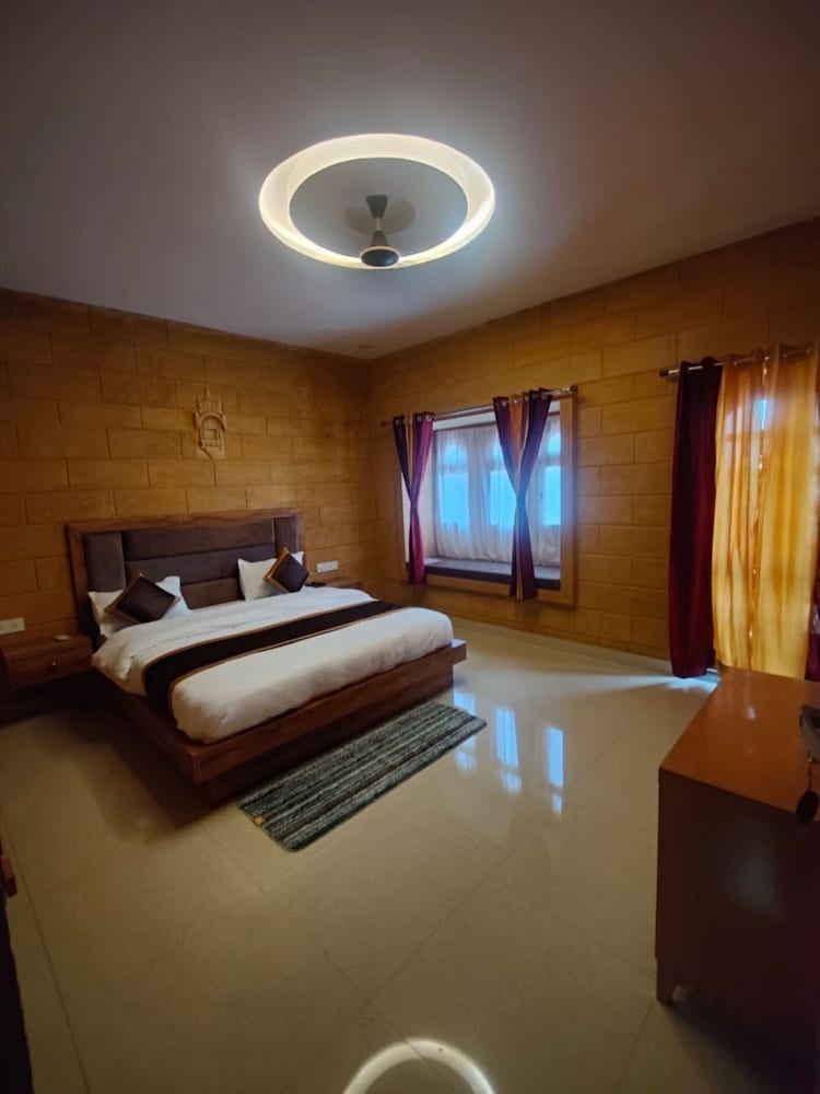 Deluxe Double Room - Photo 5