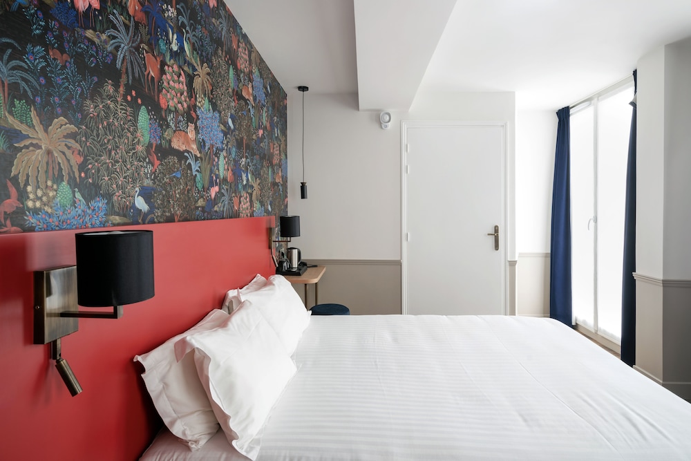 Deluxe Triple Room, Terrace photo 3