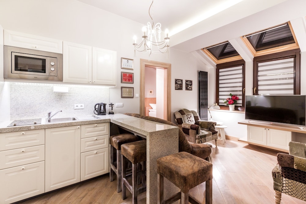 Luxury Duplex Apartment with Hot Tub and Sauna (for 2 persons) photo 2