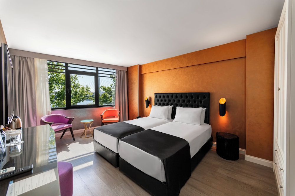 Deluxe City View Room photo 1
