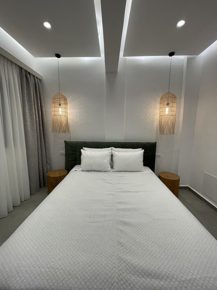 Double Room with Outdoor Hot Tub - Photo 5