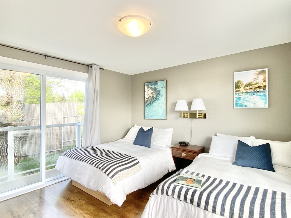 Design Quadruple Room, 2 Double Beds