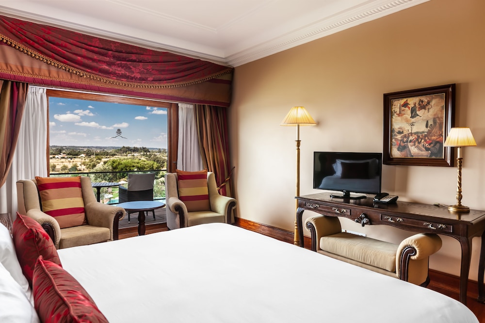 Deluxe Room - Photo 1