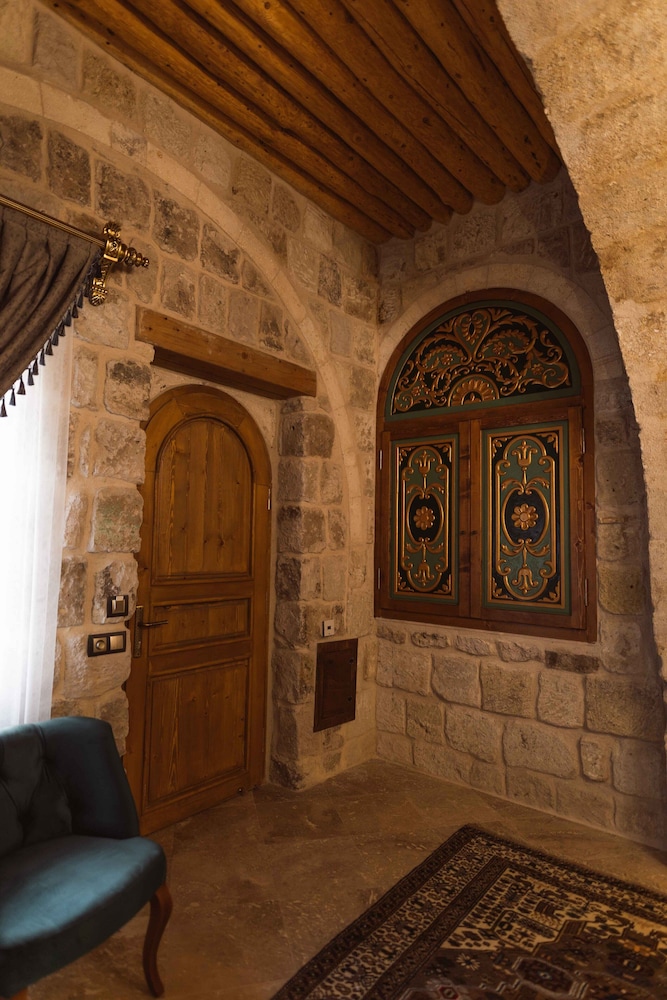 Jakuzili Suite - Photo 13