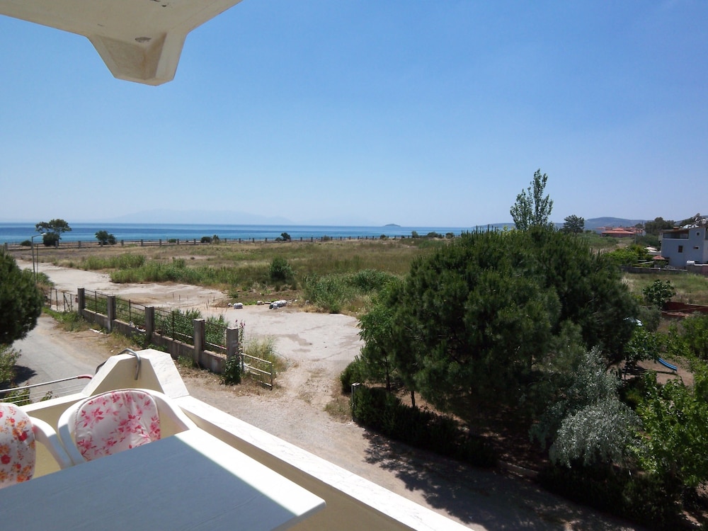 Standard Apartment, 2 Bedrooms, Sea View photo 2